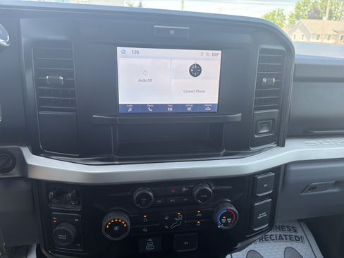 Certified 2025 Ford F250 XLT AWD/4WD image 24