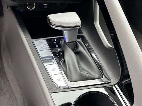 New 2026 Hyundai Elantra Blue image 31