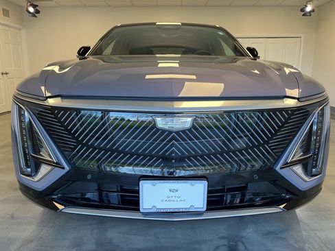Certified 2024 Cadillac Lyriq Luxury w/ LPO, Floor Liner Package AWD/4WD image 5