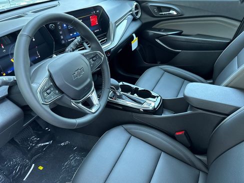 New 2026 Chevrolet Trax ACTIV FWD image 9