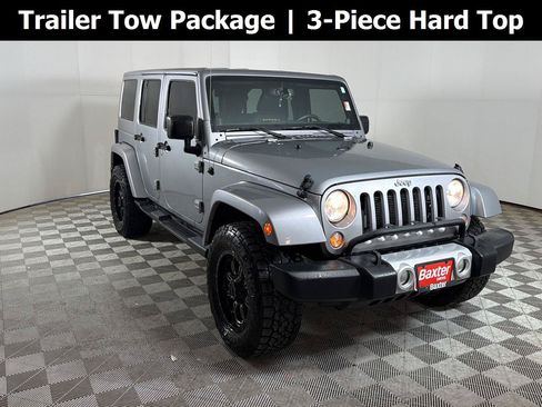 Used 2014 Jeep Wrangler Unlimited Sahara w/ Connectivity Group AWD/4WD image 1