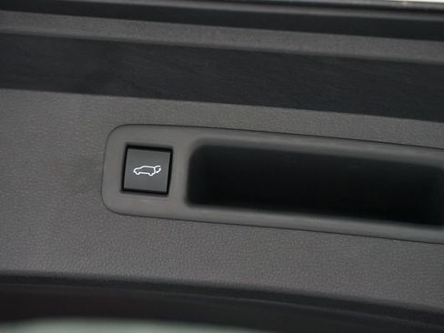 New 2026 Toyota Highlander XLE AWD/4WD image 36