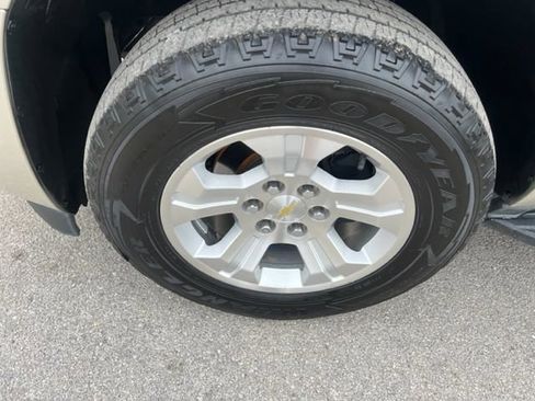 Used 2014 Chevrolet Tahoe LT image 9