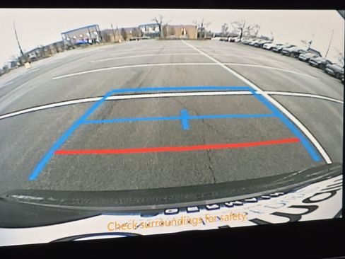 Used 2023 Toyota Corolla SE image 6