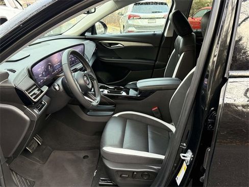 Certified 2025 Buick Envision Sport Touring image 10