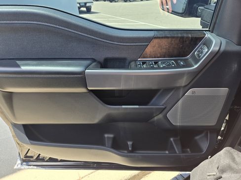 Used 2024 Ford F250 Lariat w/ Lariat Ultimate Package image 21