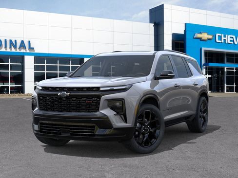 New 2026 Chevrolet Traverse RS w/ LPO, Floor Liner Package image 6