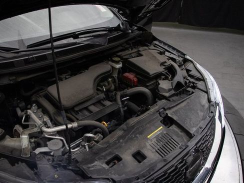 Used 2022 Nissan Rogue Sport SL w/ Premium Package image 30