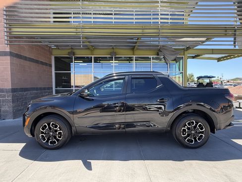 Used 2023 Hyundai Santa Cruz SEL Premium AWD/4WD image 7