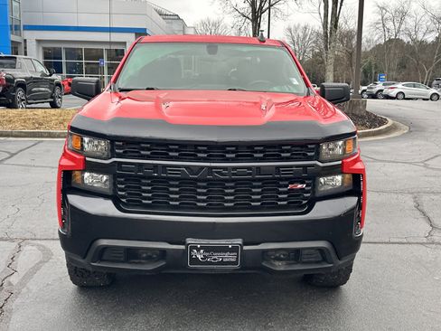 Used 2021 Chevrolet Silverado 1500 Custom Trail Boss image 2