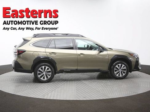 Used 2024 Subaru Outback Premium AWD/4WD image 38