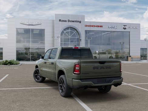 New 2026 RAM 1500 Laramie AWD/4WD image 3