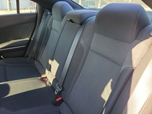 Used 2015 Dodge Charger SXT RWD image 24