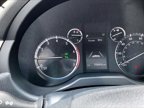 Used 2022 Lexus GX 460 Premium AWD/4WD image 26