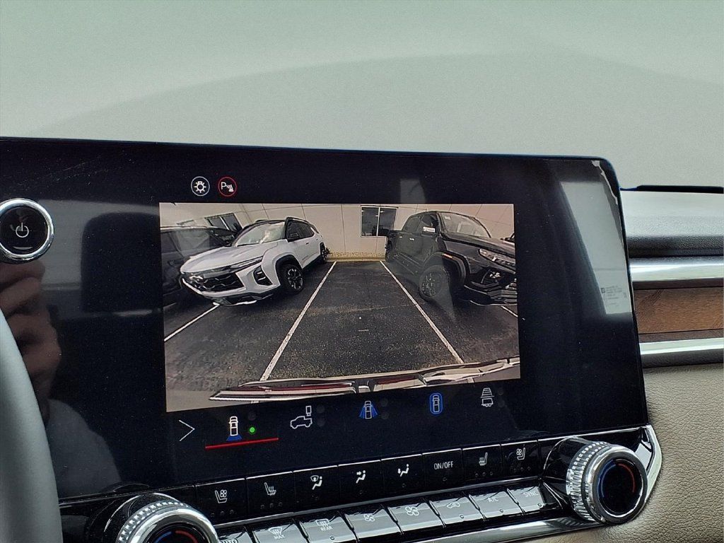 New 2026 GMC Canyon Denali AWD/4WD image 21
