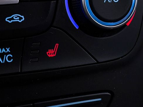 Used 2018 Ford Escape SE w/ SE Sync 3 Package FWD image 24