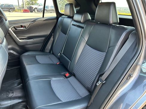 Used 2020 Toyota RAV4 XSE AWD/4WD image 18