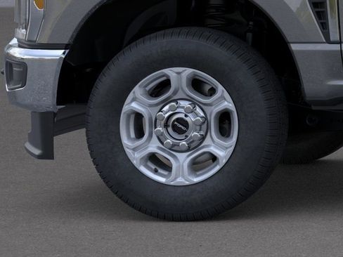New 2026 Ford F350 XLT w/ Snow Plow/Camper Package AWD/4WD image 19