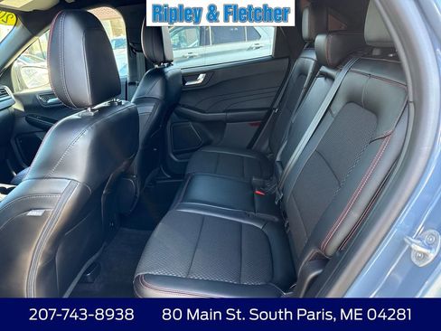 Used 2024 Ford Escape ST-Line w/ Tech Pack #1 AWD/4WD image 16