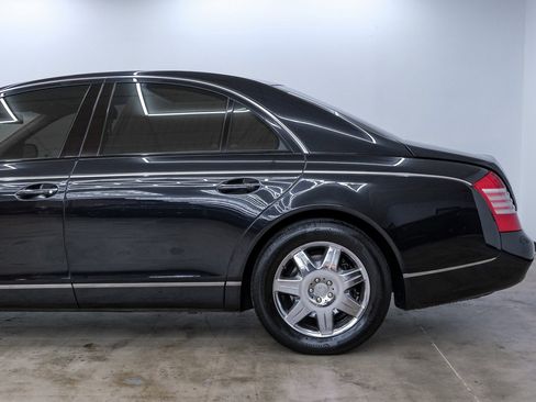 Used 2005 Maybach 57 image 10