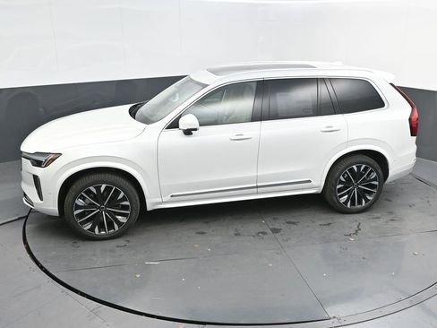 New 2026 Volvo XC90 B6 Ultra w/ Protection Package image 33