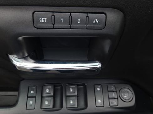 Used 2018 GMC Sierra 1500 SLT AWD/4WD image 29