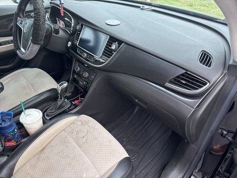 Used 2019 Buick Encore Preferred image 21