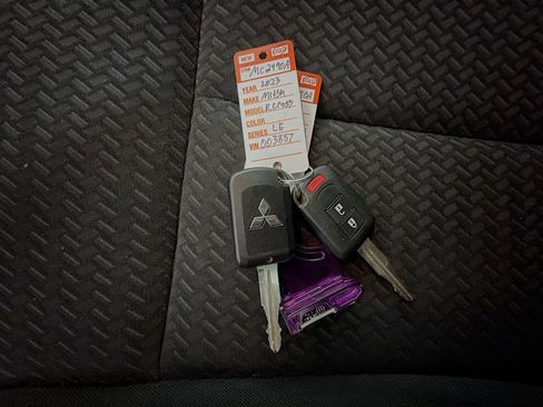 Used 2023 Mitsubishi Eclipse Cross LE image 31