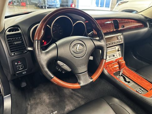 Used 2002 Lexus SC 430 Convertible RWD image 18
