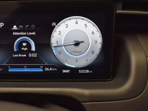 Used 2024 Hyundai Tucson Limited image 28