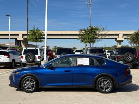 Used 2025 Kia K4 FWD image 5