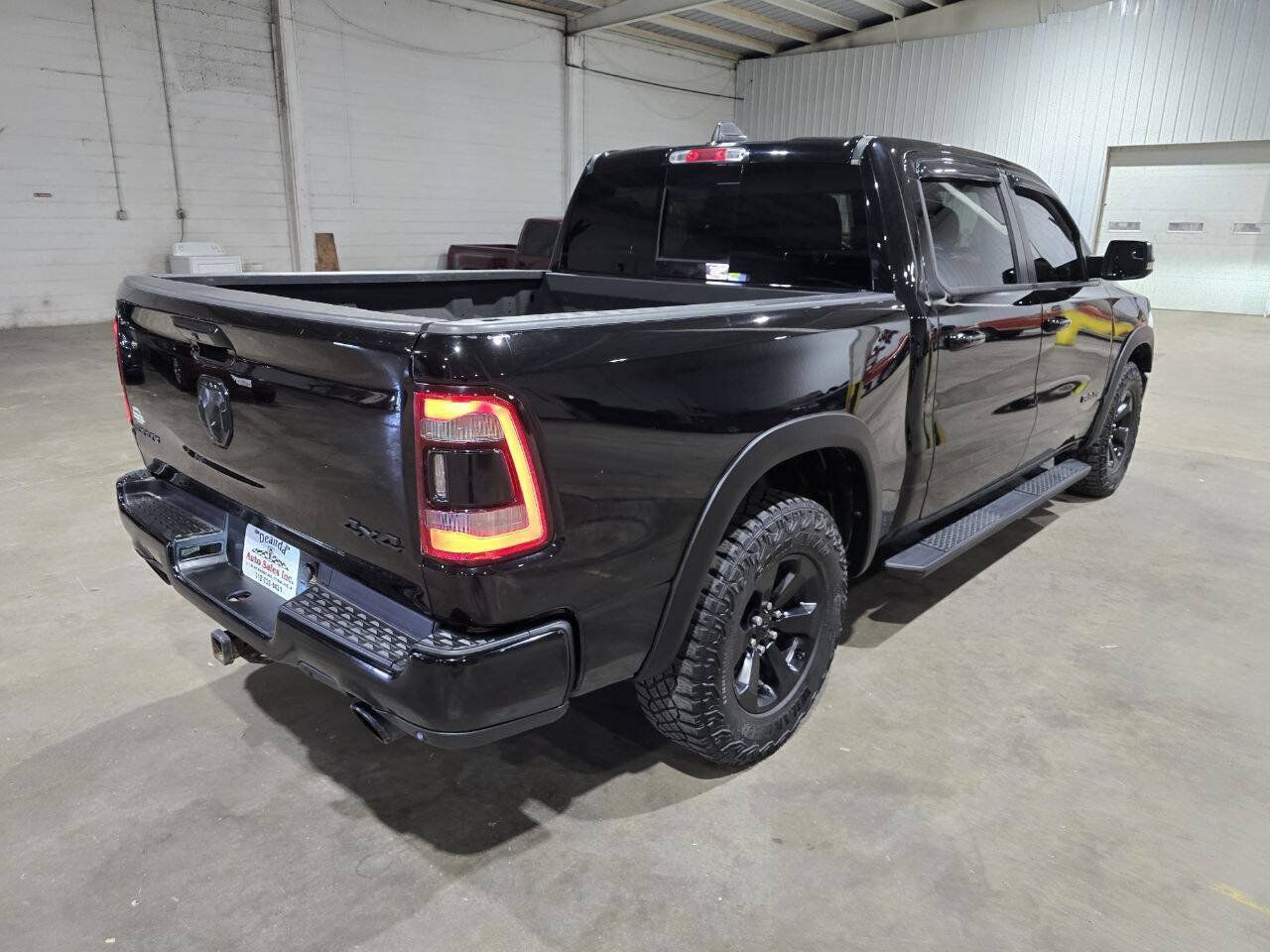 Used 2019 RAM 1500 Sport w/ Level 2 Equipment Group AWD/4WD image 12
