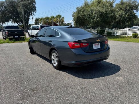 Used 2019 Chevrolet Malibu LS FWD image 4