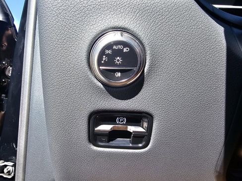 New 2026 Mercedes-Benz GLC 300 GLC 300 image 14