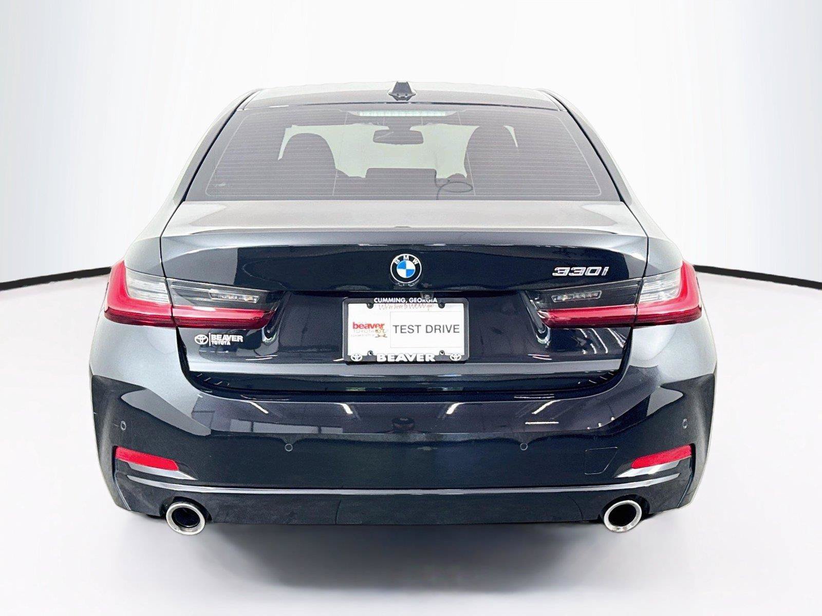 Used 2024 BMW 330i Sedan RWD image 12