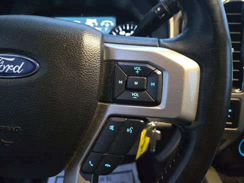 Used 2019 Ford F250 Lariat image 20