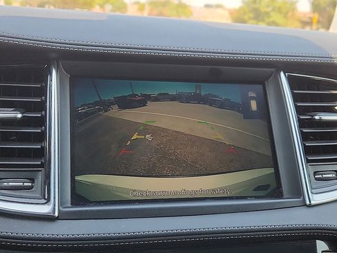 Used 2022 INFINITI QX50 Luxe w/ Appearance Package image 7