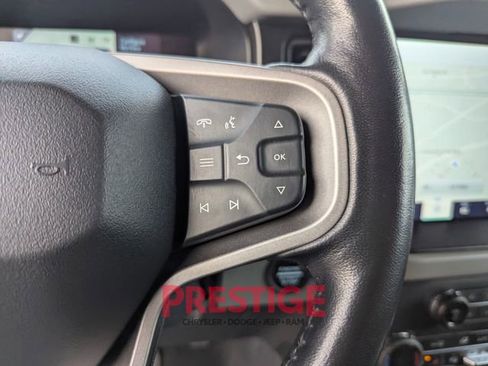 Used 2021 Ford Bronco Badlands image 19