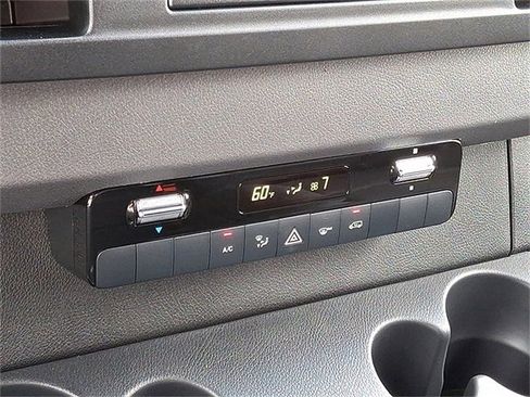 Used 2025 Mercedes-Benz Sprinter 2500 image 14