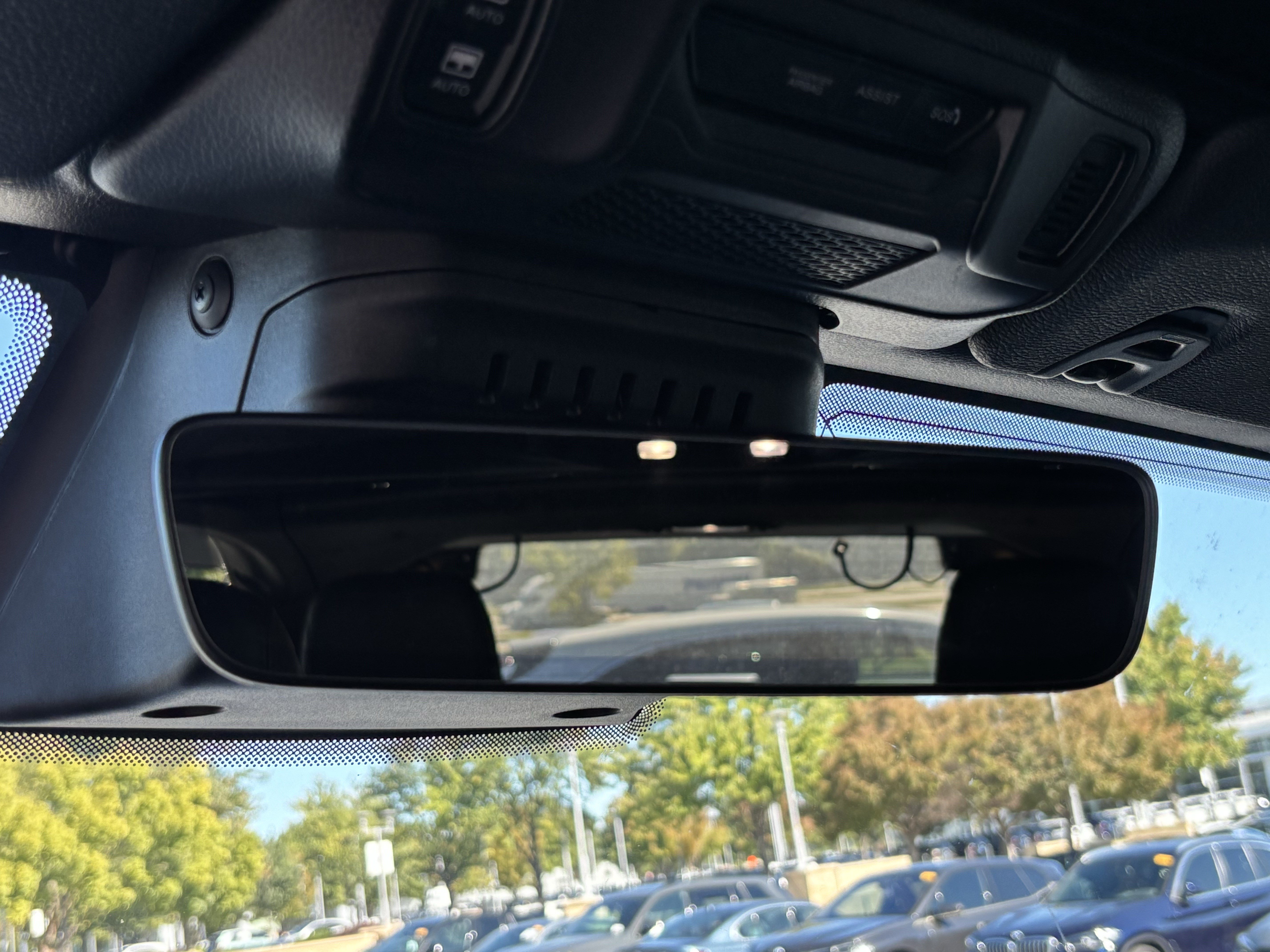 Used 2026 Jeep Wrangler Unlimited Sahara AWD/4WD image 28