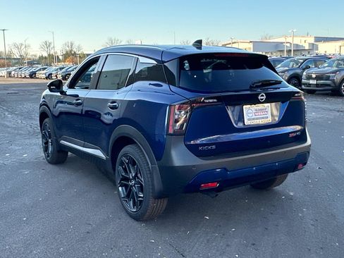 New 2026 Nissan Kicks SR w/ SR Premium Package image 6
