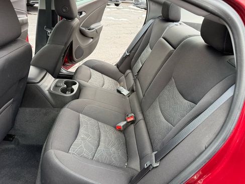 Used 2018 Chevrolet Volt LT image 27
