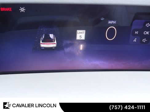Used 2026 Lincoln Nautilus Premier w/ Equipment Group 102A AWD/4WD image 24