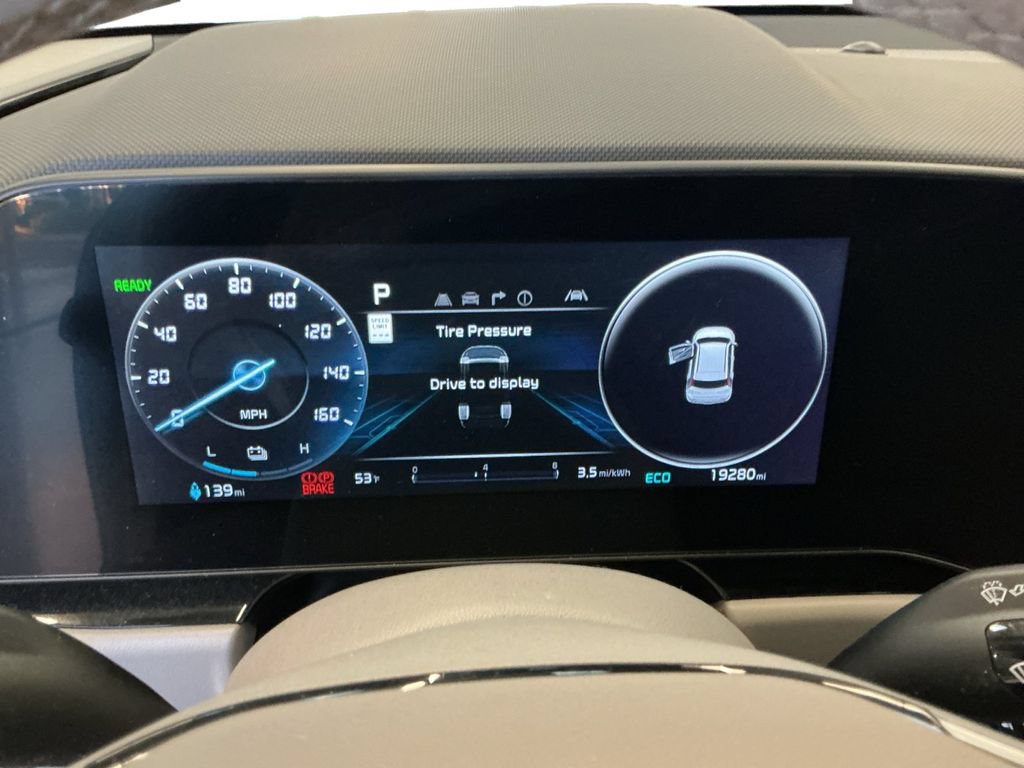 Used 2024 Kia Niro Wave w/ Wave Preserve Package FWD image 20