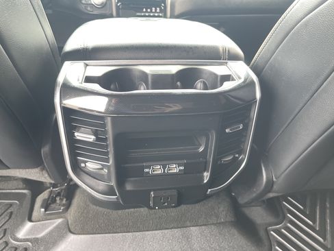 Used 2021 RAM 1500 Laramie w/ Sport Appearance Package AWD/4WD image 39