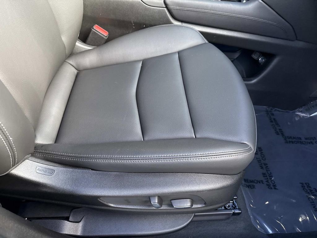New 2025 Cadillac XT6 Luxury AWD/4WD image 10