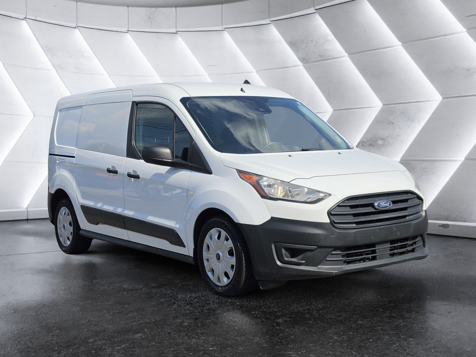 Used 2020 Ford Transit Connect XL FWD image 2