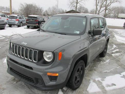 Used 2020 Jeep Renegade Sport w/ UConnect 7.0 Group image 1