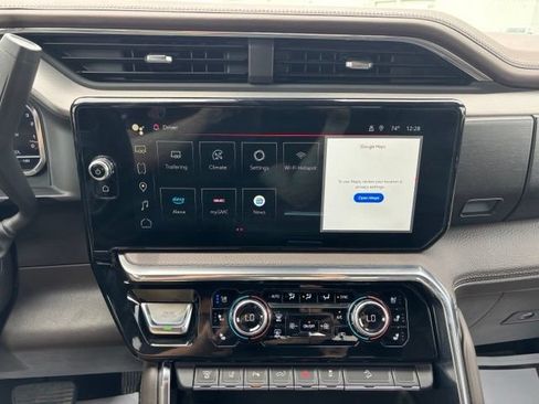 Certified 2025 GMC Sierra 2500 Denali AWD/4WD image 14