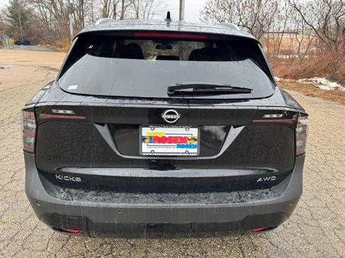 New 2026 Nissan Kicks SV w/ SV Premium Package image 26